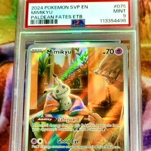 Carta Graduada Mimikyu SVP 075 Paldean Fates Promo – Inglês – PSA – Nota 9